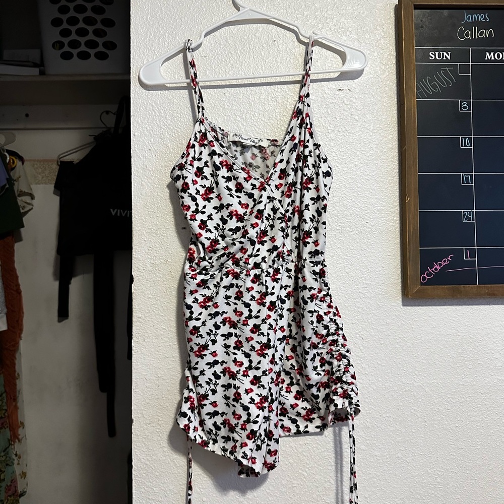 Vine and valley medium size romper